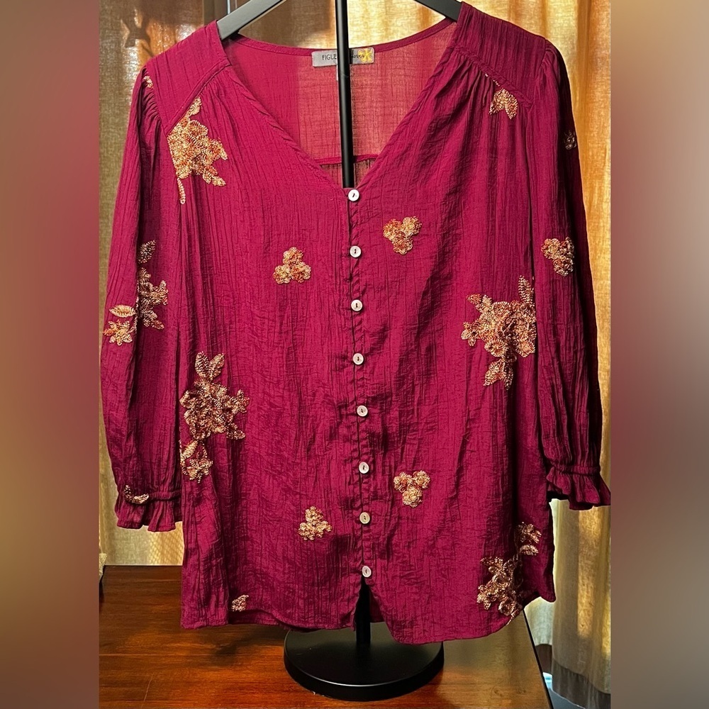 NWOT Figueroa & Flower Burgundy Blouse with Gold Embroidered Floral Accents Med